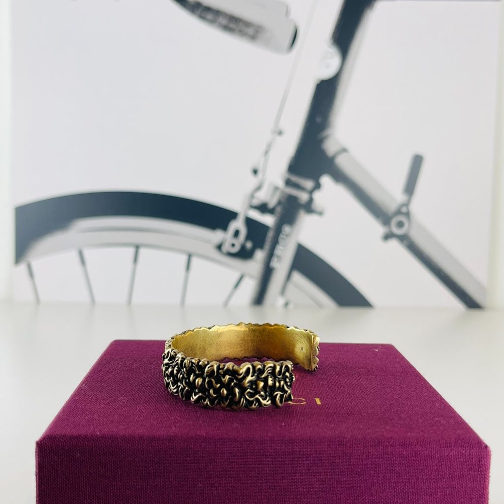Gucci Brass Gold Lion Mane Cuff Bracelet Crystal L - Picture 5 of 6